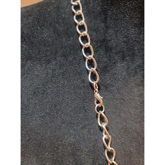 Women's Red Statement Necklace With Geometric Beads And Lobster Clasp Lock - Picture 5 of 5